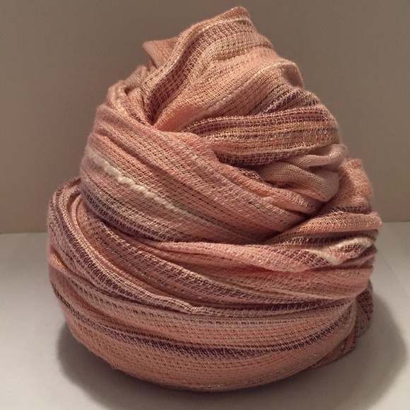 Pink Infinity scarf - Picture 1 of 3